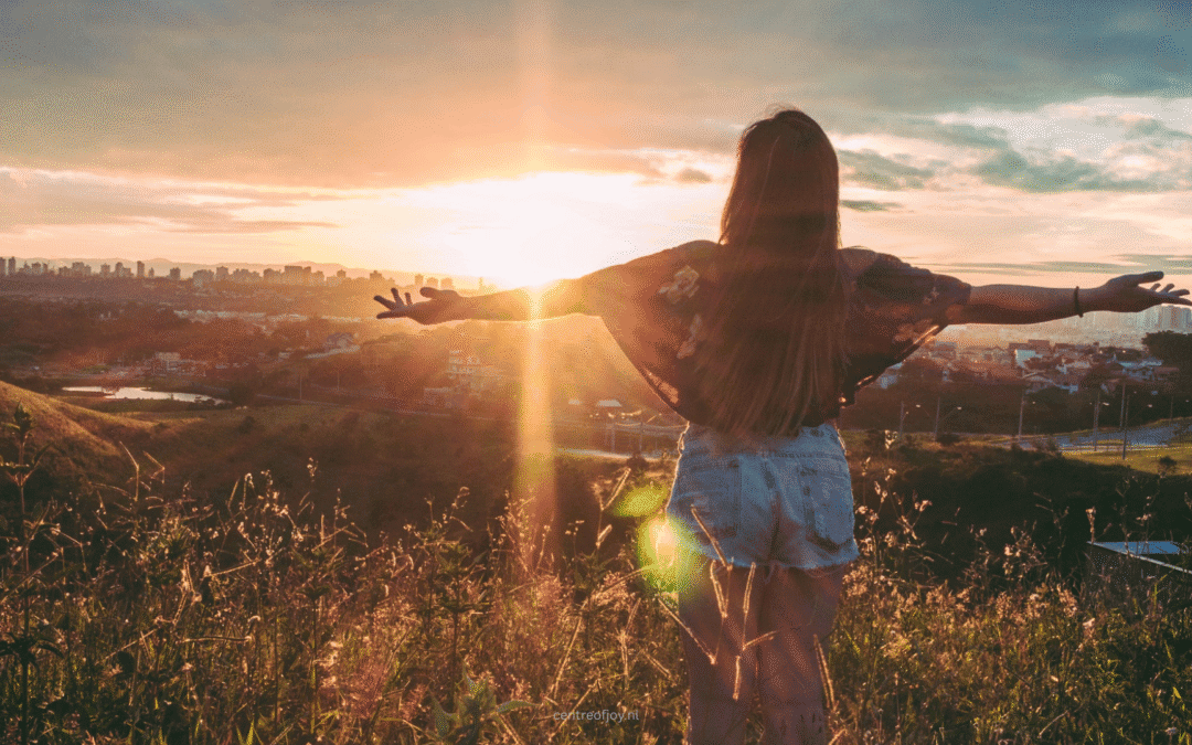 Geleide HSP meditatie: jezelf versterken zodat er minder bij je binnen komt