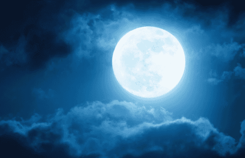 Meditatie om je te verbinden met de kracht van de magische maanenergie